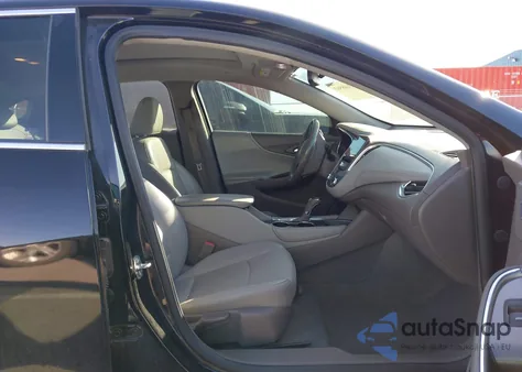 2019 Chevrolet Malibu Hybrid z USA, uszkodzony, nr VIN 1G1ZF5SU6KF141859